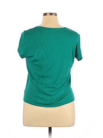 Daisy Fuentes Short Sleeve T-Shirt (view 2)