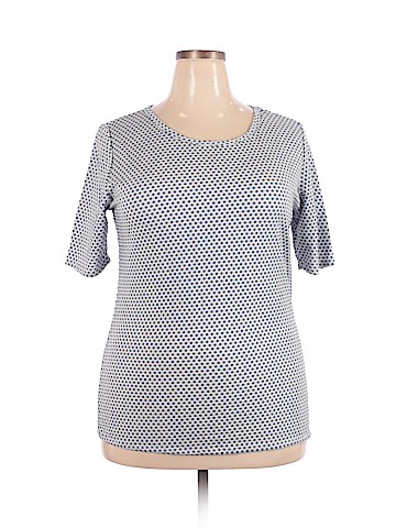 Lularoe Short Sleeve T-Shirt (view 1)