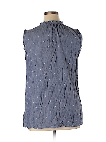 Old Navy Sleeveless Blouse (view 2)