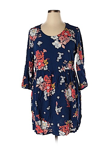 Old Navy Casual Dress (view 1)