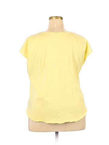 Unbranded Sleeveless T-Shirt (view 2)