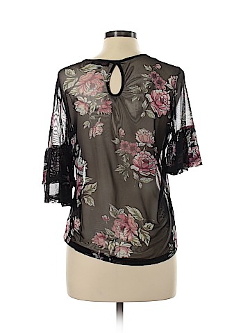 Almost Famous Short Sleeve Blouse (view 2)