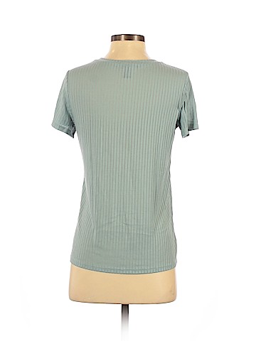 Forever 21 Short Sleeve T-Shirt (view 2)