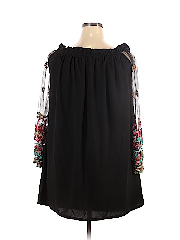 Boohoo Boutique Casual Dress (view 2)