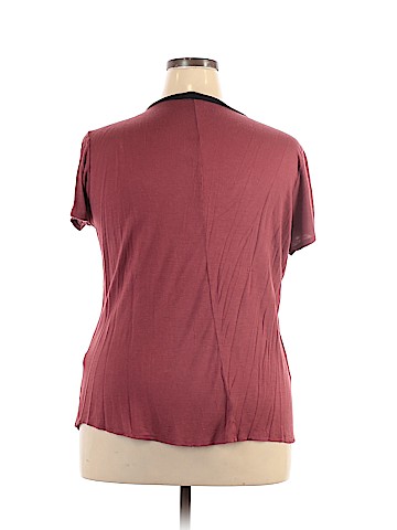 Charlotte Russe Short Sleeve Top (view 2)