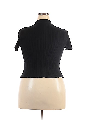 Wild Fable Short Sleeve Top (view 2)