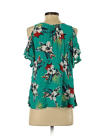 Chip & Pepper Short Sleeve Blouse (view 2)