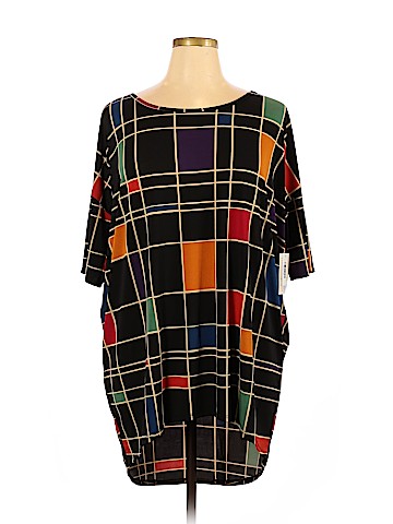 Lularoe Short Sleeve T-Shirt (view 1)