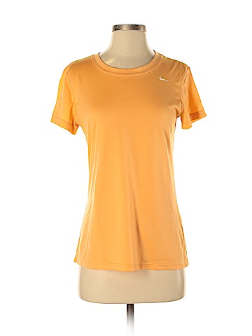 Nike Active T-Shirt (view 1)