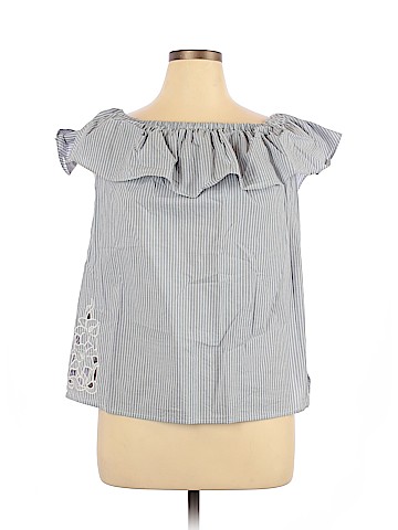 Merona Short Sleeve Blouse (view 1)