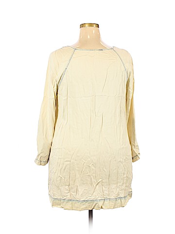 C established 1946 3/4 Sleeve Blouse (view 2)