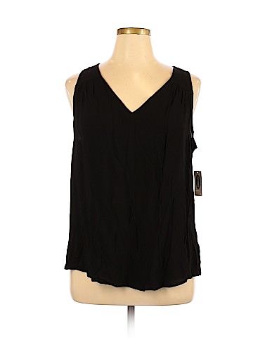 Old Navy Sleeveless Blouse (view 1)