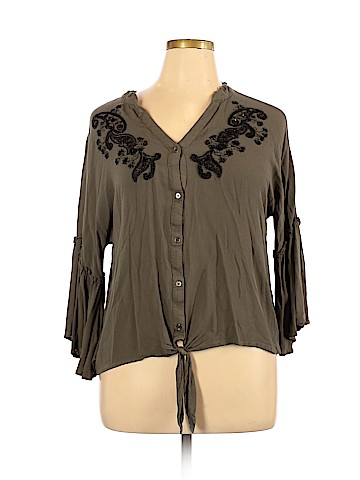 Democracy 3/4 Sleeve Blouse (view 1)