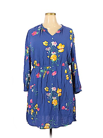 Old Navy Casual Dress (view 1)