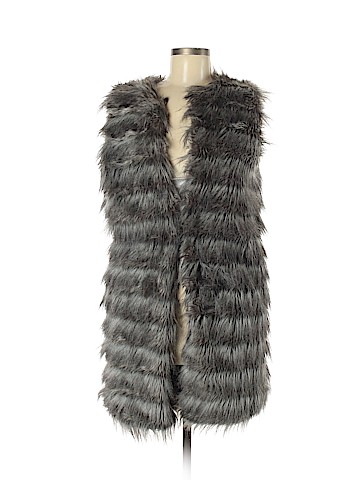 Zara Faux Fur Vest (view 1)
