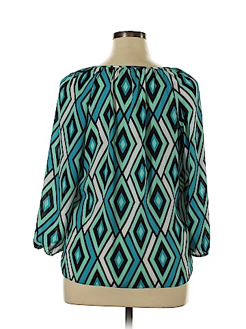 New Directions 3/4 Sleeve Blouse (view 2)