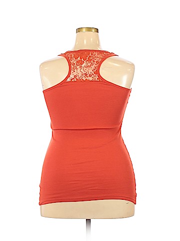 Eyeshadow Sleeveless Top (view 2)