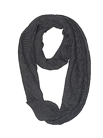 The Limited Scarf (view 1)