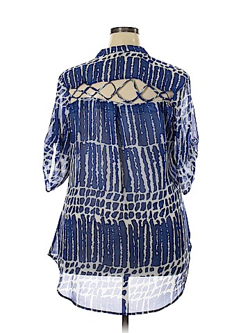 Unique Spectrum 3/4 Sleeve Blouse (view 2)