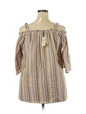 Speed Limit MPH 3/4 Sleeve Blouse (view 2)