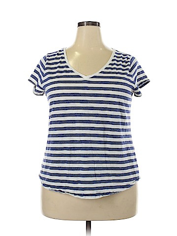 Sonoma Goods for Life Plus Short Sleeve T-Shirt (view 1)