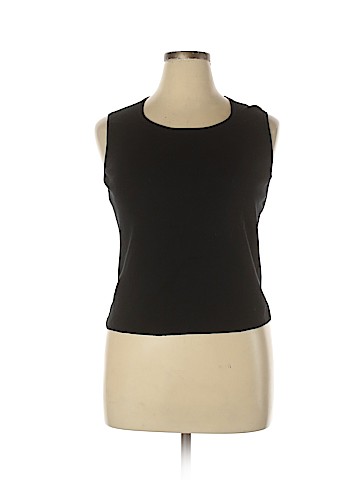 Mercer Street Studio Pullover Hoodie (view 1)