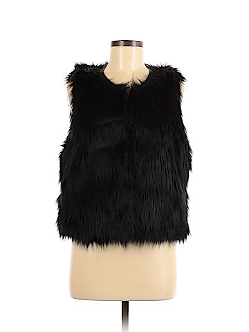Mossimo Faux Fur Vest (view 1)