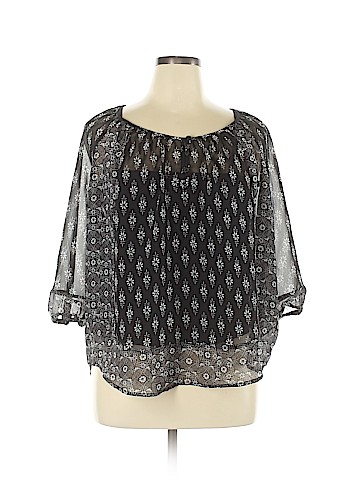 Elle 3/4 Sleeve Blouse (view 1)