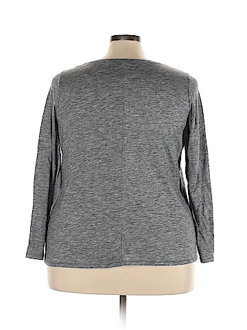 Lane Bryant Long Sleeve T-Shirt (view 2)