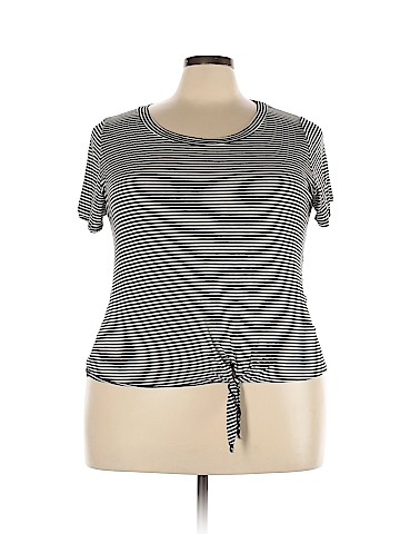 Charlotte Russe Short Sleeve Top (view 1)