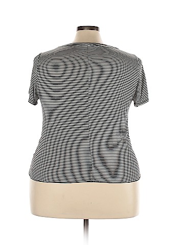 Charlotte Russe Short Sleeve Top (view 2)