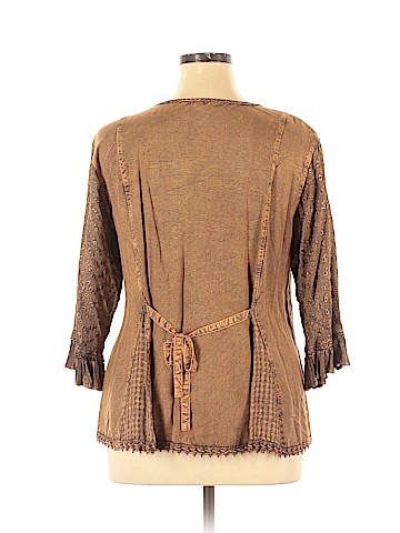 Scully 3/4 Sleeve Blouse (view 2)