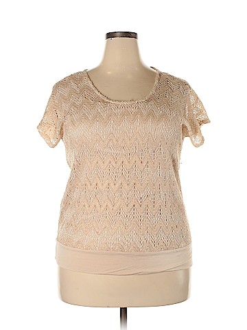 Maurices Short Sleeve Top (view 1)