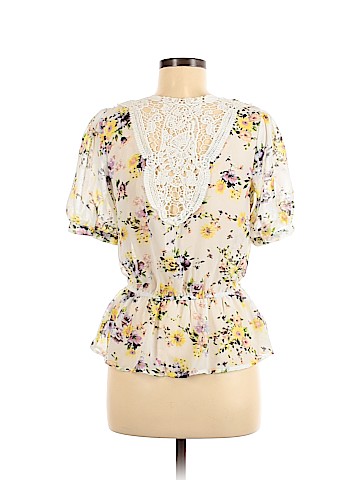 No Boundaries Short Sleeve Blouse (view 2)