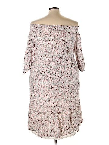 Old Navy Casual Dress (view 2)