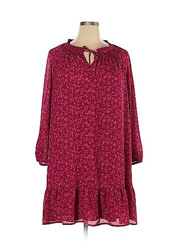 Old Navy Casual Dress (view 1)