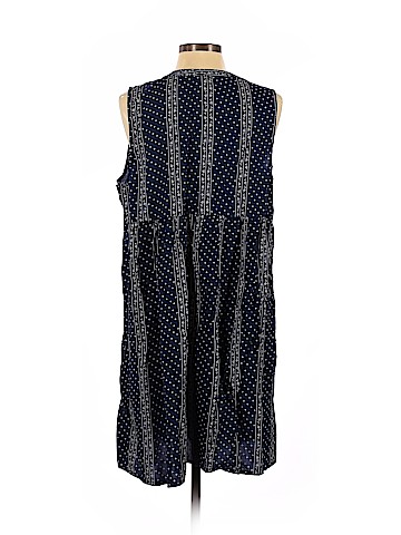 Old Navy Casual Dress (view 2)