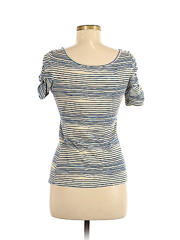 Urban Outfitters Short Sleeve T-Shirt (view 2)