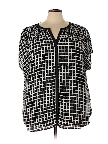 Ava & Viv Short Sleeve Blouse (view 1)