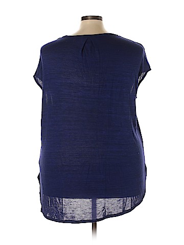 Ava & Viv Short Sleeve Top (view 2)