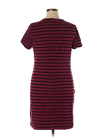 Old Navy Casual Dress (view 2)