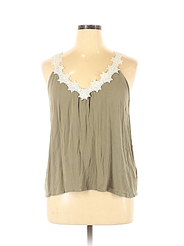 Charlotte Russe Tank Top (view 1)