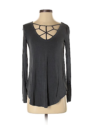 American Eagle Outfitters Long Sleeve Top (view 1)