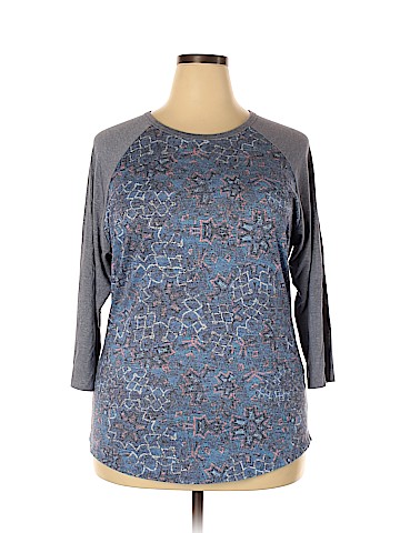 Lularoe 3/4 Sleeve Top (view 1)