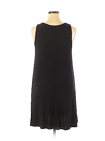 Old Navy Casual Dress (view 2)