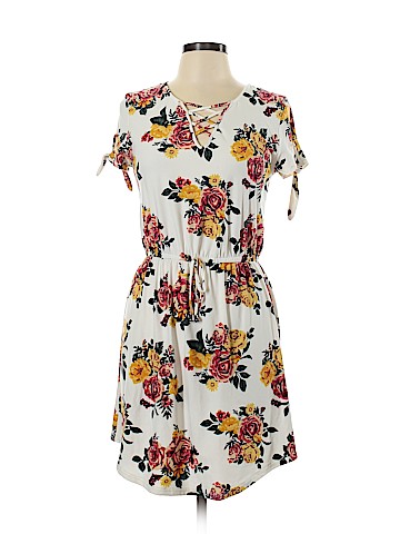 No Boundaries Casual Dress (view 1)