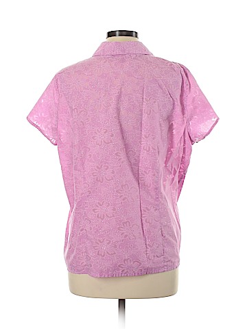 Sarah Bentley Short Sleeve Button-Down Shirt (view 2)