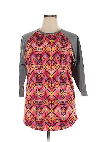 Lularoe 3/4 Sleeve T-Shirt (view 1)