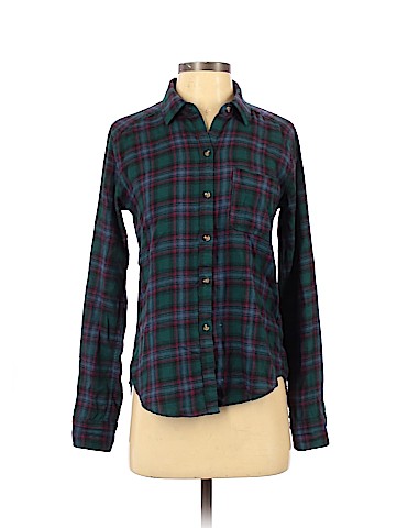 Hollister Long Sleeve Button-Down Shirt (view 1)