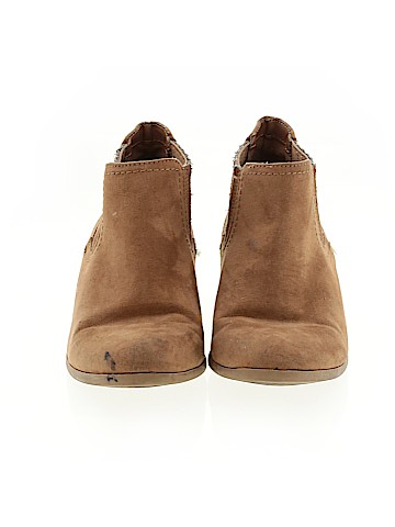 American Eagle Shoes Ankle Boots (view 2)